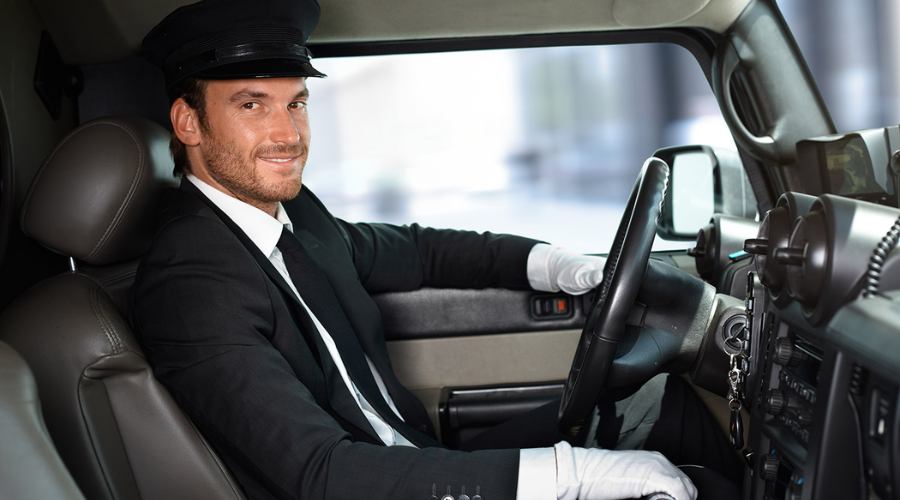 Chauffeur for Executive Limo Services
