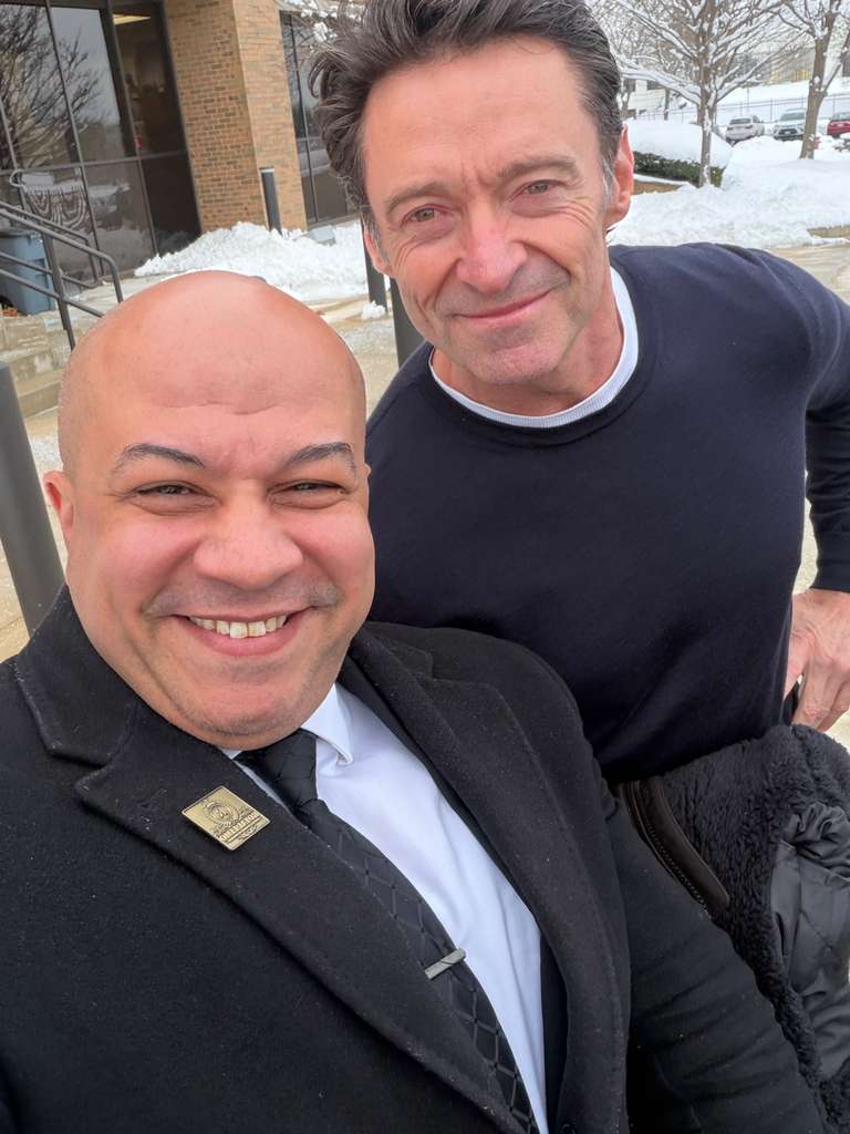 Celebrity Hugh Jackman Riding with Owner of Royal Limo Services from Chicago to Milwaukee Celebrity Hugh Jackman Riding with Owner of Royal Limo Services from Chicago to Milwaukee