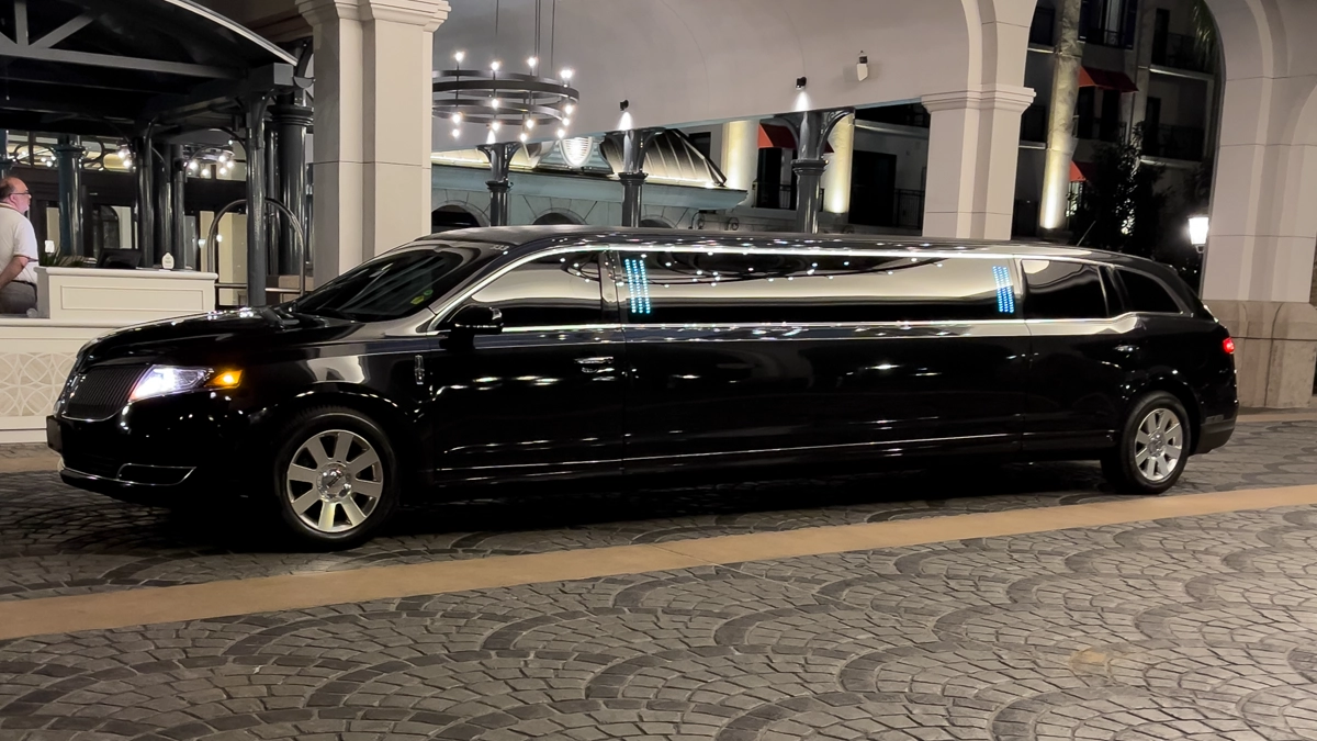 chicago stretch limo rental